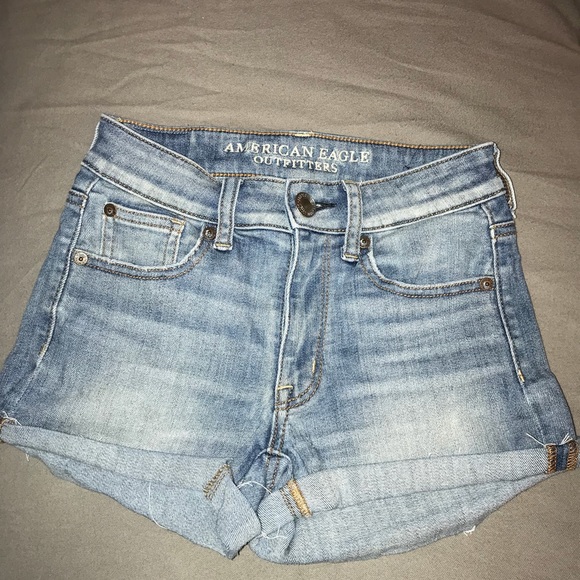American Eagle Outfitters Pants - American eagle shorts